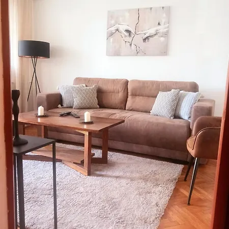 Apartament Dukestepa *